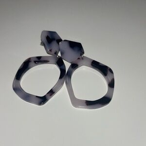 Tortoise Shell Drop Earrings